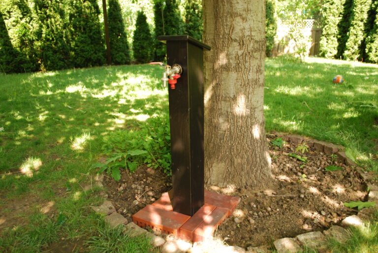 Garden watering post