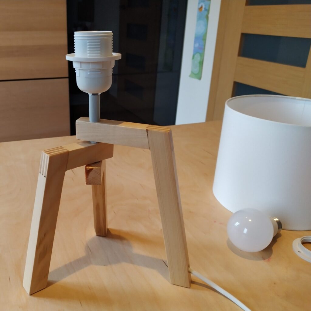 Eoncrafts bedside lights assembled first light.